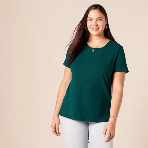 Vista 311 de Amazon Essentials Women's Regular-Fit Short-Sleeve Crewneck T-Shirt