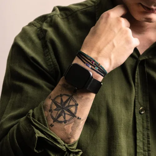 Vista 3 de Pulsera de cuentas pequeñas de turmalina de sandía de indicolita azul para hombres o mujeres, joyería de hematita de cuentas negras, pulseras