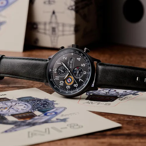 Vista 7 de Reloj analógico AV-4011 Hawker Hurricane, con mecanismo de cuarzo japonés, con correa de piel, de AVI-8
