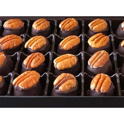 Vista 3 de 16 bolas de chocolate Rebecca-Ruth Bourbon (8 onzas)