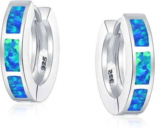 Vista 2 de Aretes de aro iridiscentes con incrustaciones de ópalo creadas en blanco y azul para mujeres, adolescentes, plata de ley 925, piedra natal