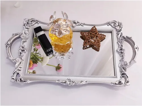Vista 12 de Bandeja Espejo Decorativa Rectangular Pequeña, Estilo Francés, Organizador de Maquillaje, Organizador de Joyas, Bandeja para Servir, 13" x 7.8