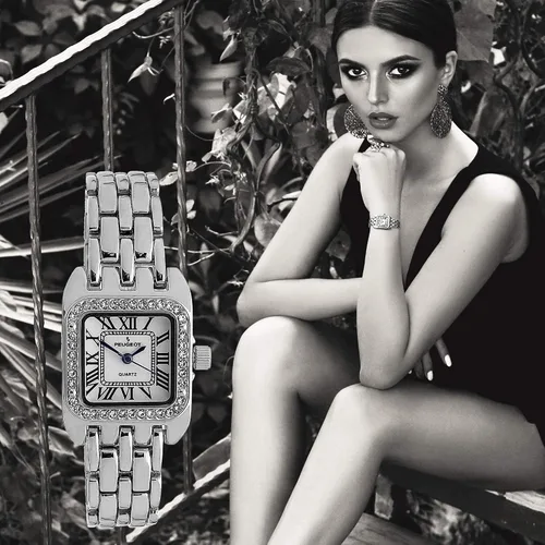 Vista 7 de Peugeot - Reloj con forma de tanque para mujer con pulsera de eslabones de pantera, reloj de vestir con bisel de cristal y esfera de números romanos