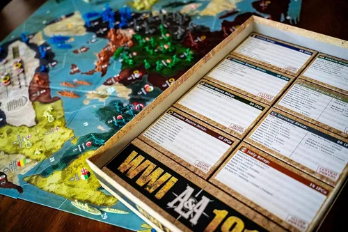 Vista 5 de Renegade Game Studios: Axis & Allies: WWI 1914 - Un juego de mesa de guerra estratégico para 2 a 8 jugadores, edades de 14 años en adelante, juego
