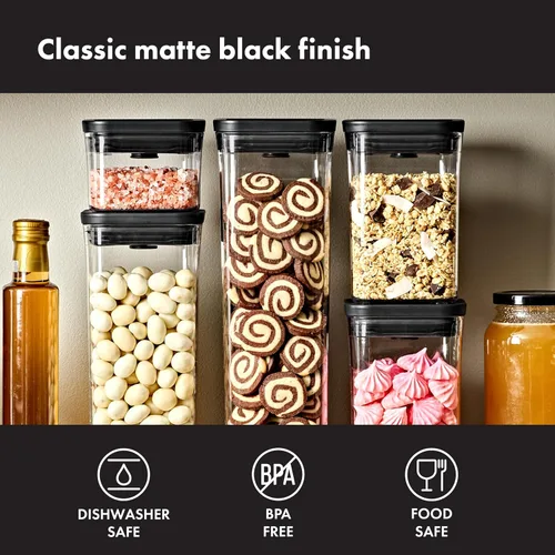 Vista 2 de OXO Good Grips - Juego de 5 recipientes para apretar mate, color negro mate
