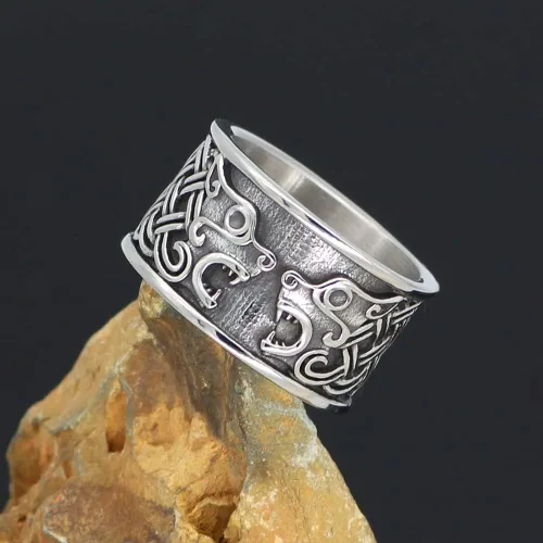 Vista 5 de NIGHTCRUZ Anillo Fenrir de lobo vikingo, anillo de nudo celta con amuleto Veles de guardia eslava, joyería nórdica retro para hombre