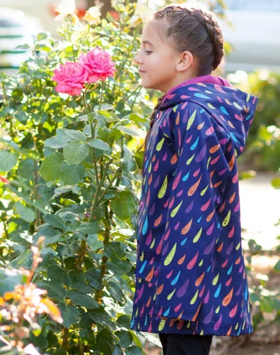 Vista 4 de OAKI Chaqueta de lluvia Oakitech para niños pequeños y niños Gotas de lluvia coloridas