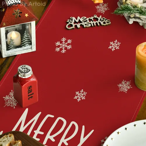 Vista 3 de Artoid Mode Camino de Mesa de Feliz Navidad con Árboles de Navidad y Copos de Nieve Rojos 210 GSM, Decoración de Mesa de Comedor de Cocina