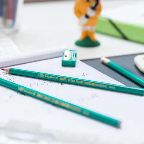 Vista 2 de BIC Ecolutions Evolution 655 HB - Lápiz con borrador (12 unidades), color verde