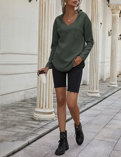 Vista 3 de Sudadera de manga larga con capucha y cuello en V, sudadera sin botones con cordón y bolsillo