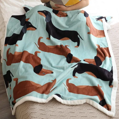 Vista 2 de Manta de perro salchicha Weiner, manta de perro salchicha con texto en inglés "I Love Dachshunds" para adultos, regalo súper suave para los amantes