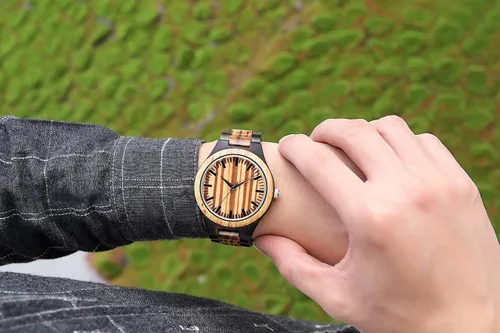 Vista 3 de Relojes de madera grabados personalizados Relojes de madera de cumpleaños o aniversario personalizados para hombres marido novio papá hijo