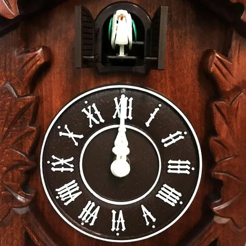 Vista 5 de Rylai Reloj de Cuco Vintage Grande de Madera para Pared Hecho a Mano 13x9.5 Pulgadas Marrón