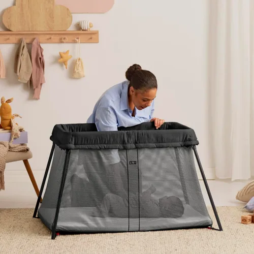 Vista 3 de BabyBjörn Cuna de viaje ligera - Negro (040280US), Talla única