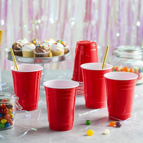 Vista 4 de GUSTO [18 onzas – 100 unidades] Vasos rojos desechables de plástico, vasos de fiesta para eventos y uso diario