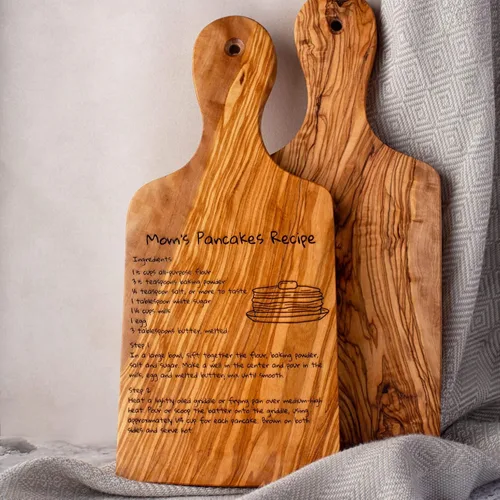 Vista 7 de Forest Decor Tabla de carne de madera de olivo con ranura para jugos, tabla de cortar recetas hecha a mano, tablero grabado de recetas