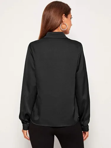 Vista 2 de Floerns Blusa de oficina de satén y seda para mujer blusa de manga larga con botones