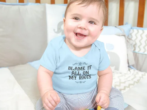 Vista 6 de Pop Threads Blame It All On My Roots Country Music Cute Funny Western Baby Toddler Kids Girl Boy T-Shirt