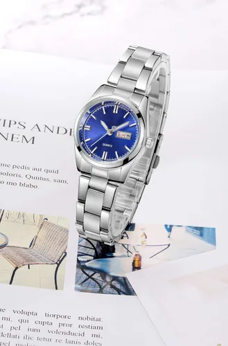 Vista 3 de carlien Relojes de lujo para mujer, calendario impermeable luminoso, reloj de pulsera de cuarzo para mujer