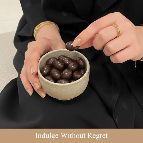 Vista 3 de Andy Anand's - Almendras veganas cubiertas de chocolate negro de 1 libras, y tarjeta de felicitación, para cumpleaños, día de San Valentín, regalos