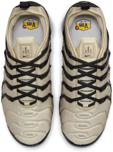 Vista 4 de Nike Men's Air Vapormax Plus Sneakers