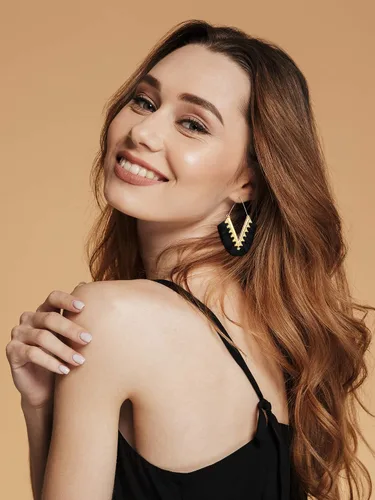 Vista 5 de 12 pares de aretes de borla de aro bohemios geométricos hechos a mano para mujer