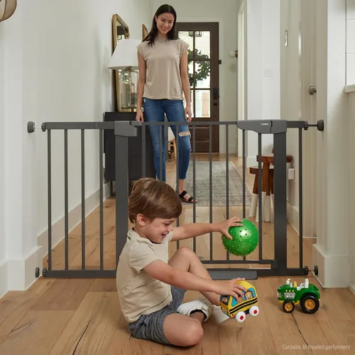 Vista 8 de Cumbor Puerta para bebés de 29.7 a 46 pulgadas para escaleras, ganadora de los premios Mom's Choice Awards - Puerta para perros con cierre