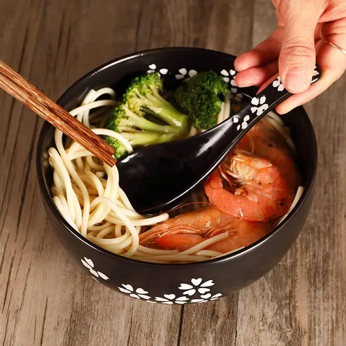Vista 4 de WHJY Cuenco de cerámica negro con tapa, cuchara, palillos para sopa, arroz, fideos. Vajilla de estilo tradicional japonés.