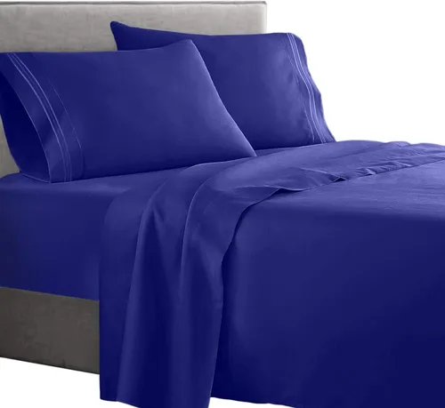 Vista 7 de Juego de sábanas para dormitorio de 4 piezas, colección 1500 Clara Clark.