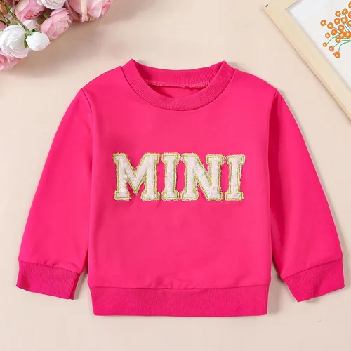 Vista 2 de Mtsebmves Mommy and Me Conjuntos a juego Sudadera de manga larga para la familia, trajes a juego sin botones, Rojo rosa