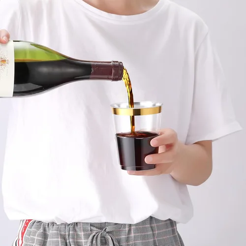 Vista 6 de JOLLY CHEF Paquete de 100 vasos de plástico dorado de 10 onzas, vasos de plástico transparente elegantes con borde dorado desechables, perfectos