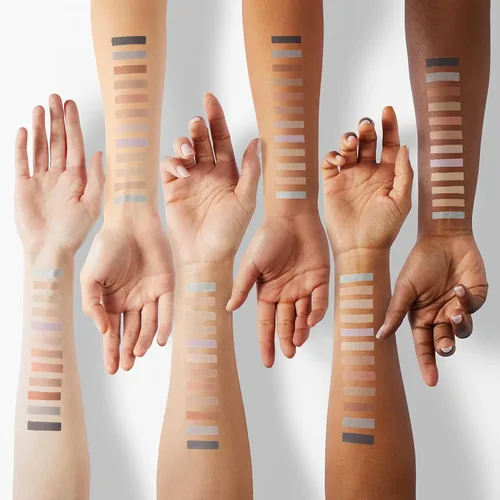 Vista 5 de W7 Mighty Mattes - Sombra de ojos – 12 colores nude mate – Paleta de maquillaje impecable y natural de larga duración