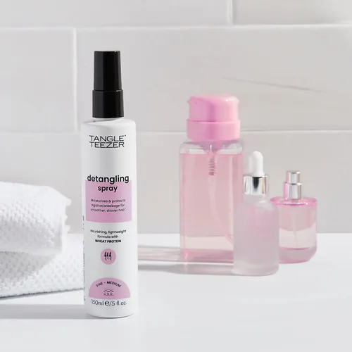 Vista 3 de Tangle Teezer Spray desenredante para cabello fino y medio, hidrata, nutre, fortalece, fabricado con proteína de trigo, vegano y libre de crueldad