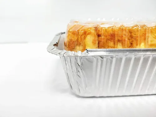 Vista 4 de Molde Desechable para Pan con Tapa para Hornear - Moldes Desechables para Pan de 1.5 Lb - Moldes para Pastel de Carne - 50 Moldes de Papel