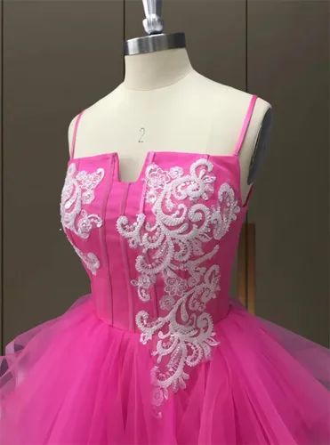 Vista 4 de Vestidos de regreso a casa Vestido de fiesta de tul Apliques Vestido de fiesta de cóctel de encaje corto tirantes espagueti vestidos