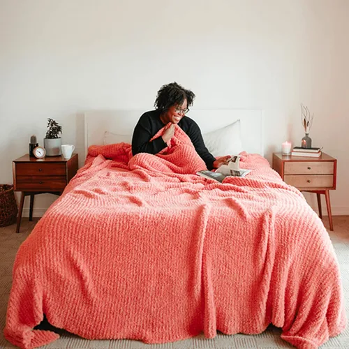 Vista 8 de Big Blanket Co Original Stretch Ballerina - Manta gigante extra grande de 6 x 6 pies, suave, elástica, lavable a máquina, se adapta a toda la familia