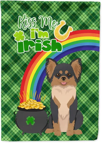 Vista 54 de Caroline's Treasures WDK4731GF - Bandera decorativa para jardín del día de San Patricio, color negro y tostado, Airedale Terrier, para jardín