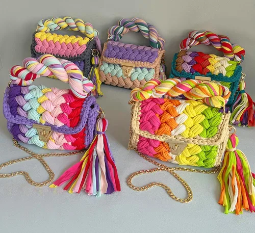 Vista 4 de Bolso cruzado para mujer, bolso de hombro de punto de hilo grueso, bolso de mano tejido a mano, bolso de noche con solapa