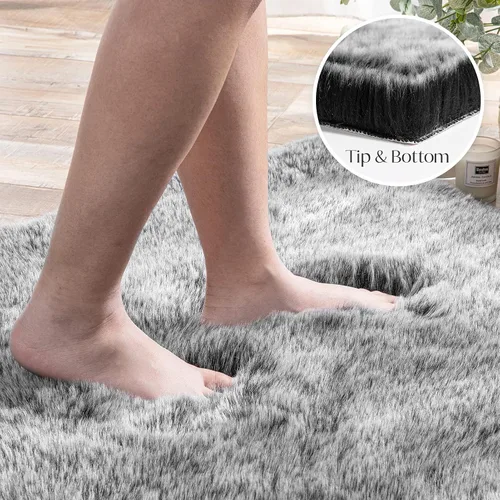 Vista 5 de Ashler HOME DECO Funda de piel sintética de zorro suave para silla, alfombra para dormitorio, suelo, sofá, sala de estar, color negro y blanco, 2 x