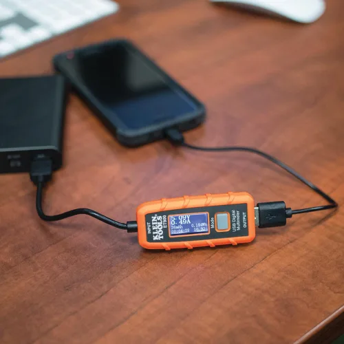 Vista 6 de Klein Tools ET900 Medidor de potencia USB, medidor digital USB-A para voltaje, corriente, capacidad, energía, resistencia