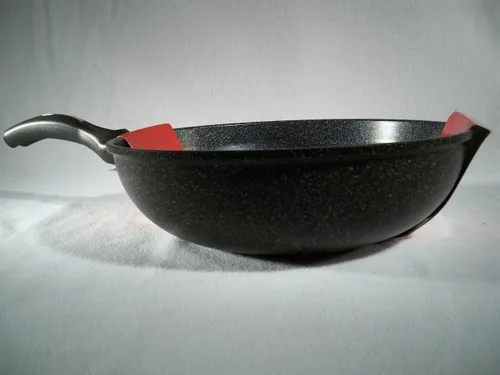 Vista 2 de Wok antiadherente de aluminio fundido con revestimiento de mármol de cerámica, 11.8 in (12 pulgadas)