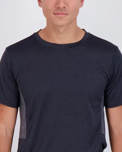 Vista 4 de Paquete de 5unidades camiseta deportiva Dry-Fit para hombre que disipa la humedad, de cuello redondo