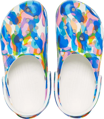 Vista 4 de Crocs Clogs - Zuecos clásicos para adultos, estampados unisex, Blanco/Multi, 14 Women/12 Men