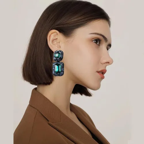 Vista 3 de VANGETIMI Vintage Rhinestone Statement Earrings Formal Crystal Drop Dangle Earrings Evening Prom Pageant Earrings for Women