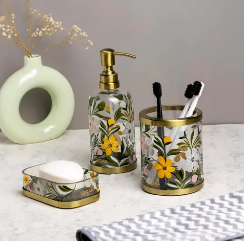 Vista 4 de Dispensador de jabón y loción de vidrio floral pintado a mano con bomba para baño y fregadero de cocina, vintage, hecho a mano en la India 4x8.25