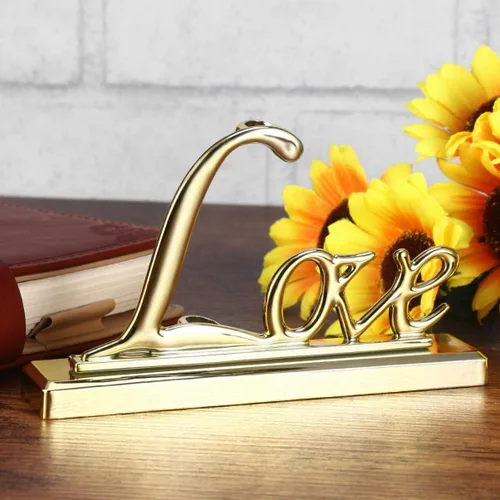Vista 4 de Nuobesty Juego de bolígrafos de boda con soporte de amor chapado en oro, bolígrafo metálico decorativo para firma de libros de invitados y accesorio
