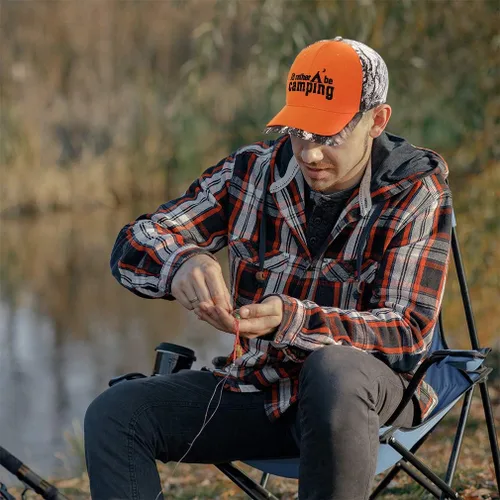 Vista 3 de Gorra de béisbol de camuflaje personalizada que preferiría estar acampando algodón negro bordado