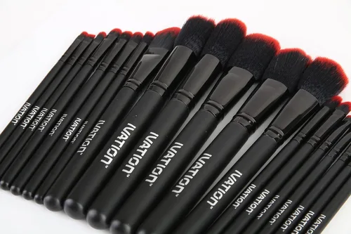 Vista 3 de Ivation Cosméticos 20 Piezas Natural Facial Maquillaje Cepillo Set con bolsa de cuero (negro)