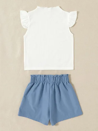Vista 2 de OYOANGLE Conjunto de 2 piezas para niña con diseño gráfico de malla, manga de mariposa, ribete de volantes, camiseta y pantalones cortos con lazo