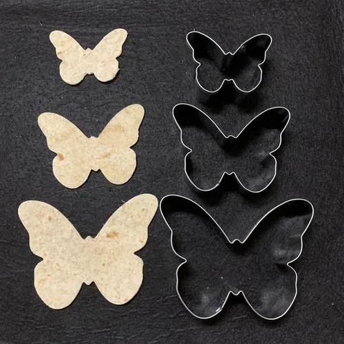 Vista 8 de LUBTOSMN Juego de cortador de galletas de mariposa, tamaño 3.9 pulgadas, 3.1 pulgadas, 2.4 pulgadas, 3 piezas, cortadores de galletas de fondant